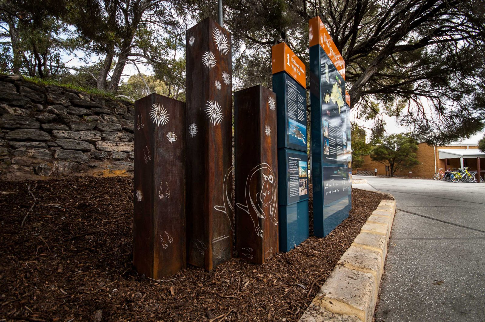 1-wadjemup-bidi-rottnest-island-walk-trails